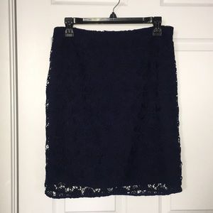 Banana Republic lace navy blue dress skirt size 6